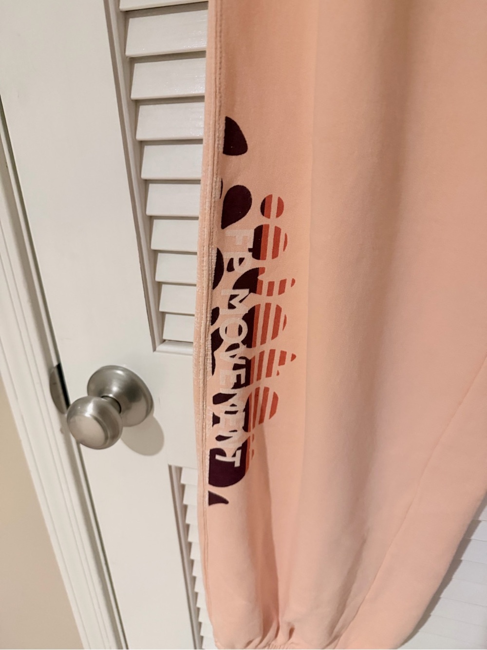 Free people movement All Star graphic logo sweatpants in Peach - Picture 2 of 5